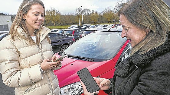 Un millar de vitorianos comparten coche para acudir a trabajar a los polígonos industriales