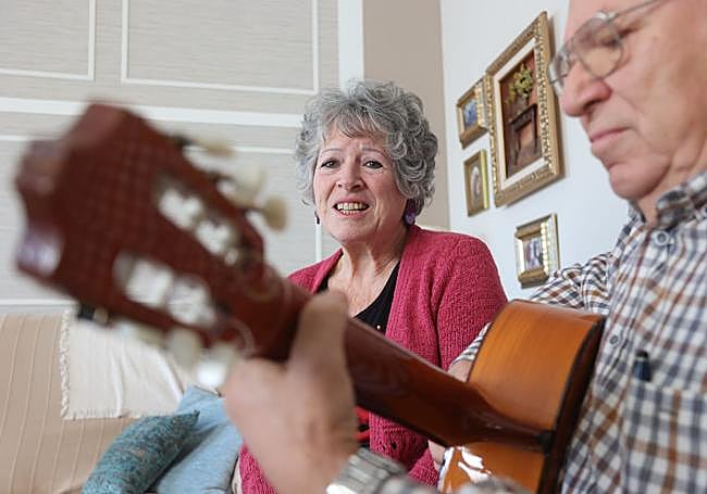 Irune y José Mari han disfrutado cantando juntos toda la vida y lo siguen haciendo.