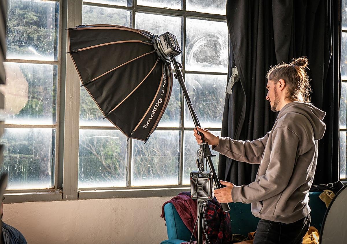 Imagen secundaria 1 - The Last Hiden Fox taldearen argazki saioa. Eta Astoa podcastaren grabazioa.