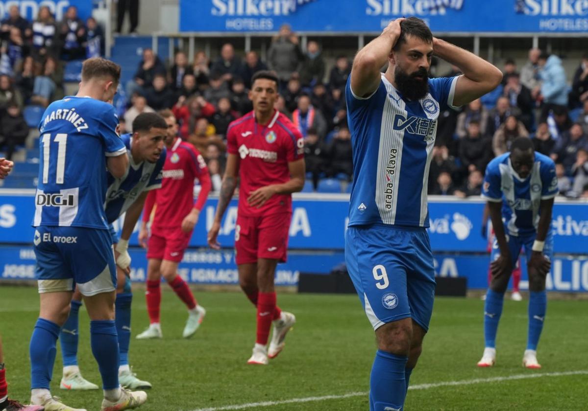 El mensaje de Villalibre a la afición del Alavés: «Estoy más motivado que nunca para sacar esto adelante»