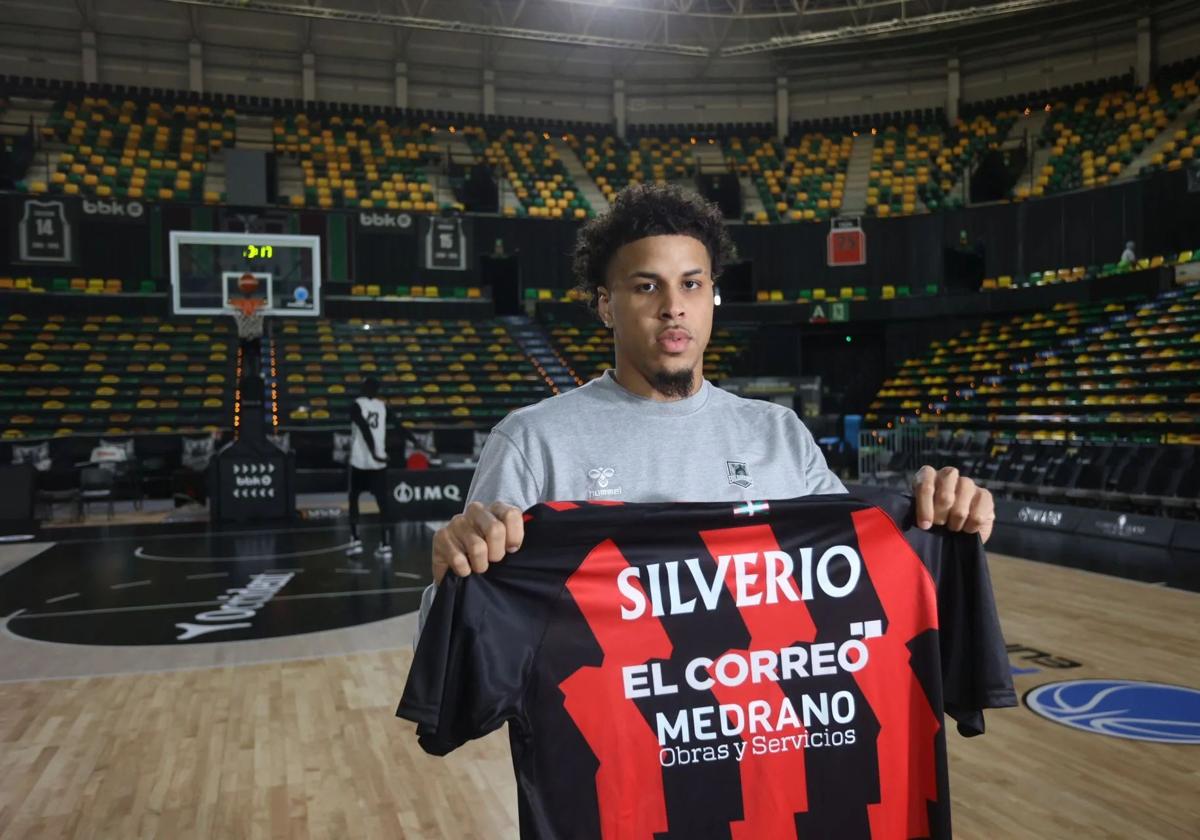 Omar Silverio fue presentado en Miribilla el 13 de enero.