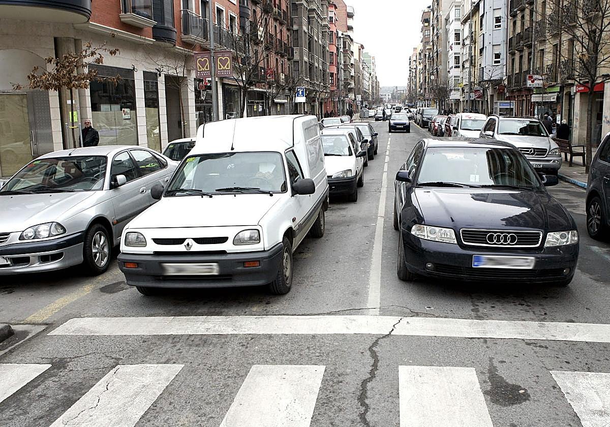 La DGT multa con 200 euros por este descuido en los pasos de cebra