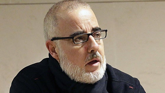 Alfonso Basterra publica una novela en prisión y se lo dedica a su hija Asunta por cuyo asesinato fue condenado