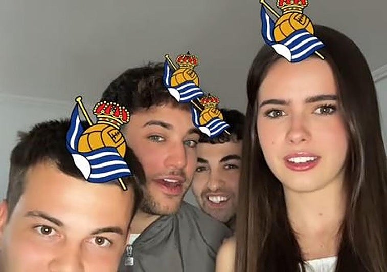 El troleo a una influencer con los escudos de fútbol: «Real Athletic de Bilbao»