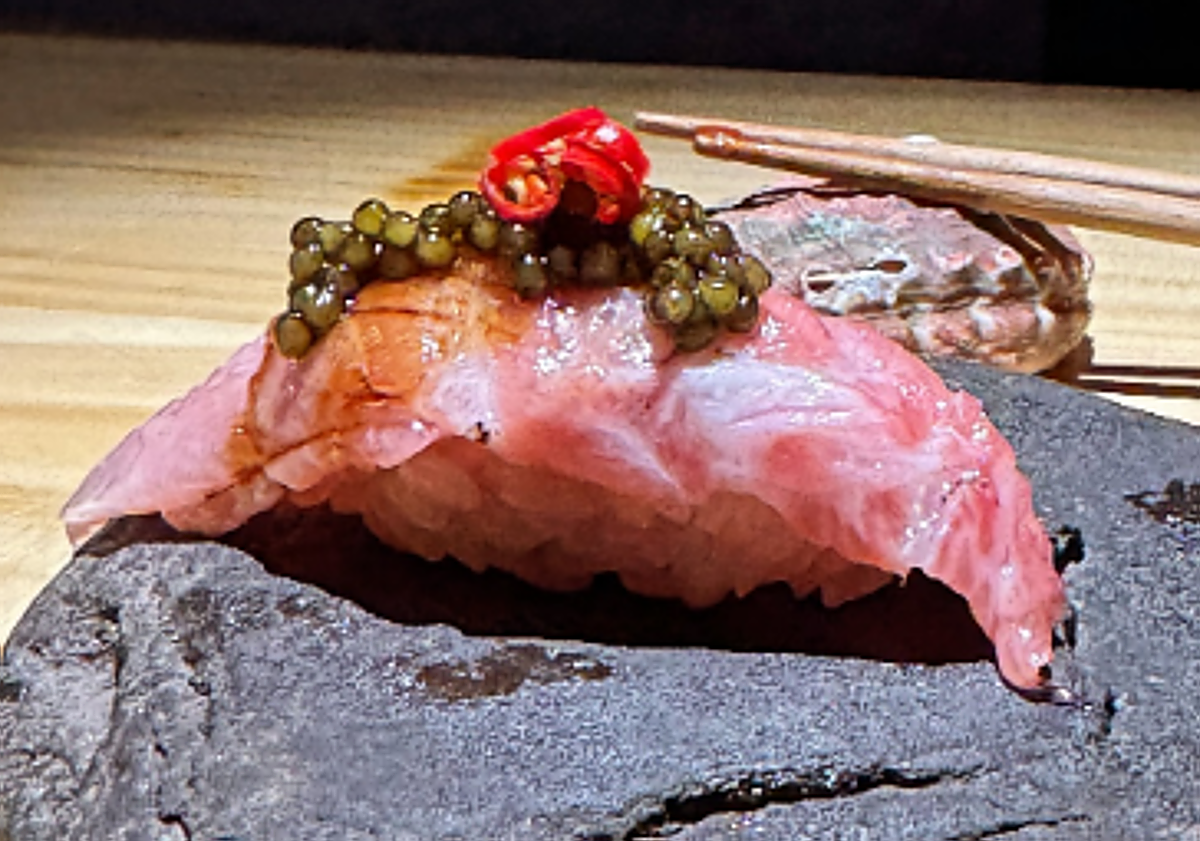 Imagen principal - El plan de Laura Madrueño en Bizkaia: visita al restaurante de moda en el que hay lista de espera