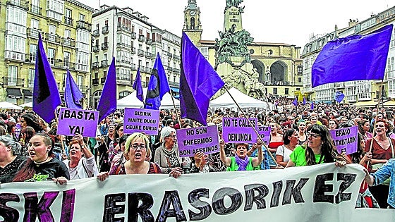 Más concienciación de la mujer y apoyo social, claves en el aumento de denuncias por violación
