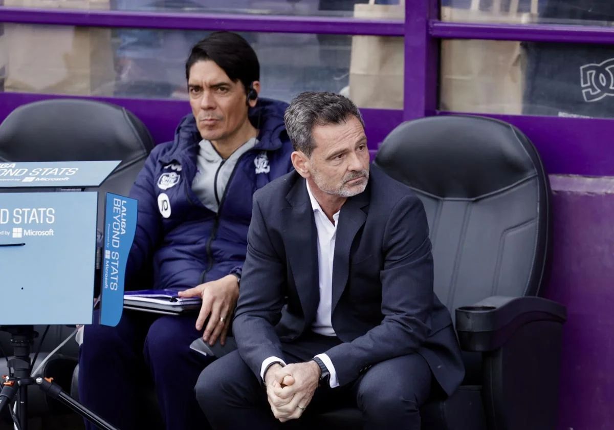 El Valladolid se carga a su entrenador antes de visitar San Mamés