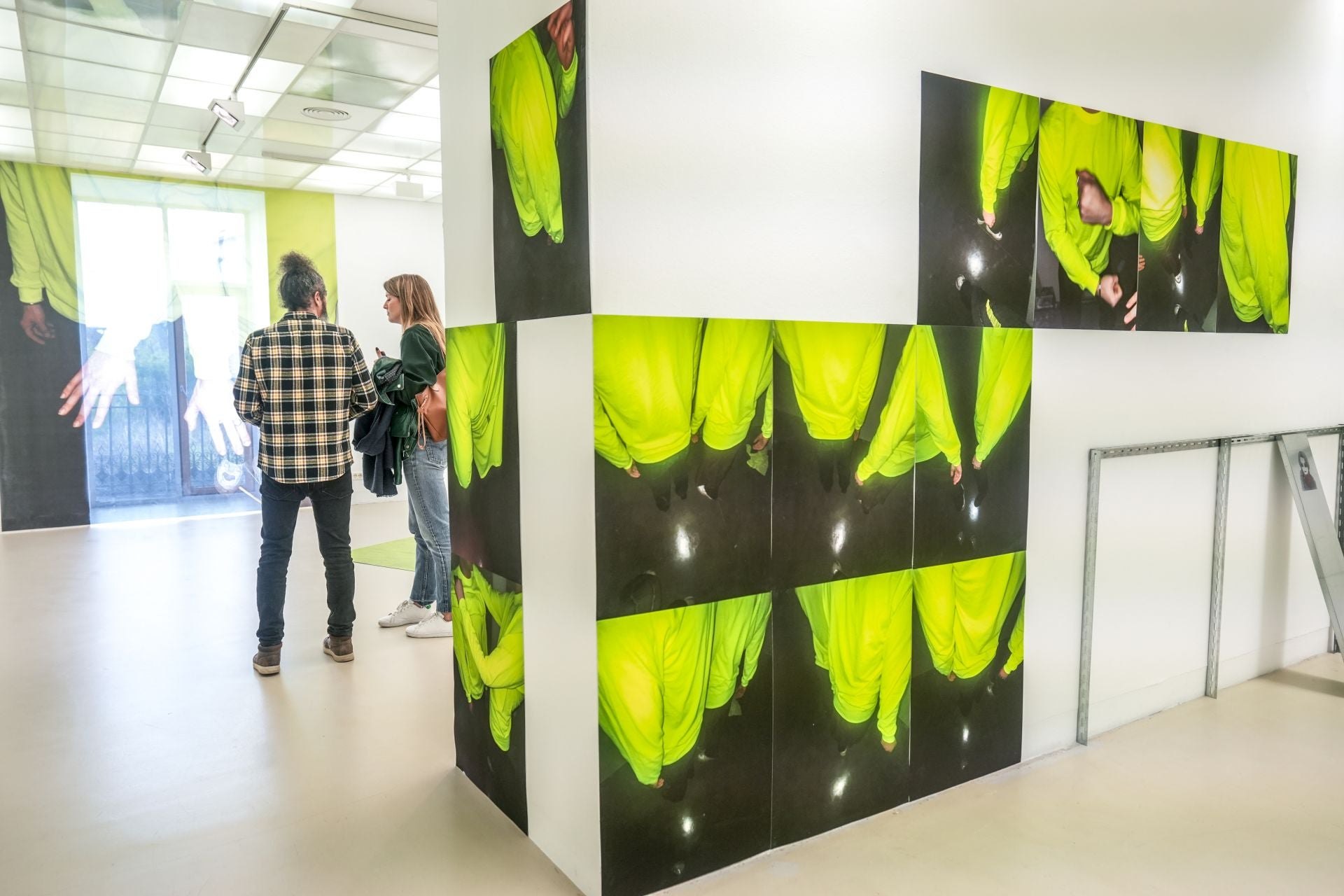 Un baño fluorescente en Montehermoso