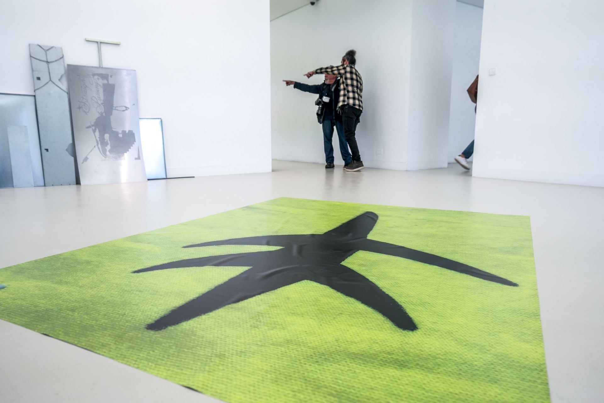 Un baño fluorescente en Montehermoso