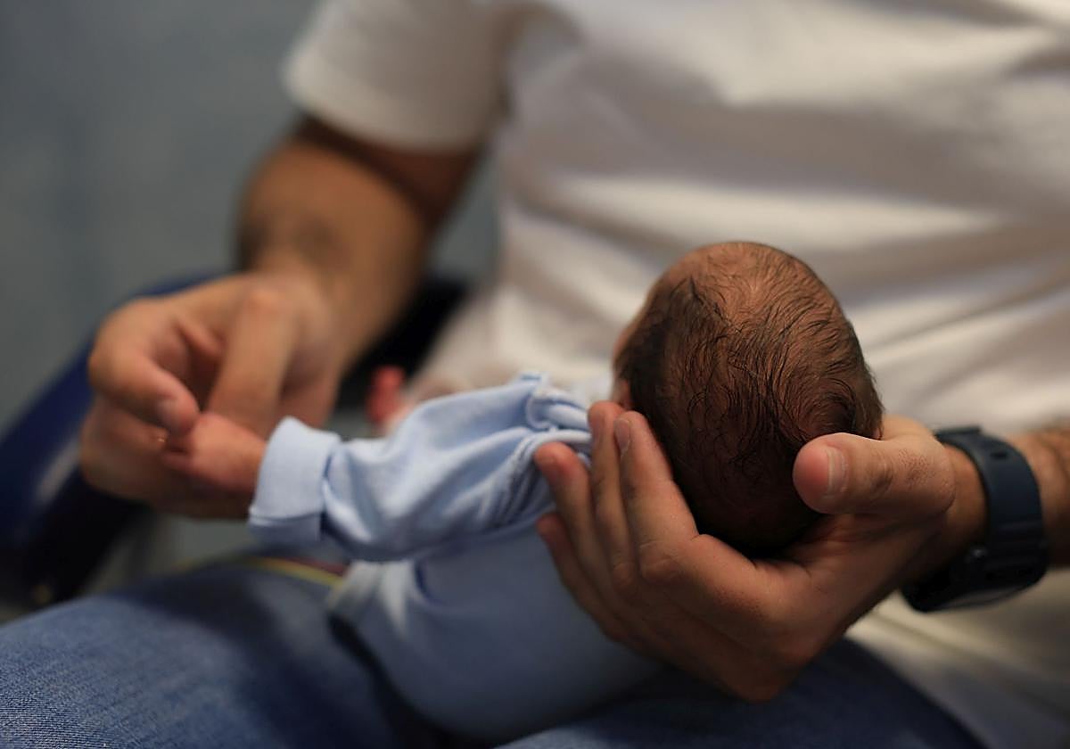 Euskadi registra por primera vez menos de 13.000 nacimientos