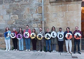 Representantes de diferentes ámbitos de la villa han impulsado el euskera en San Agustin