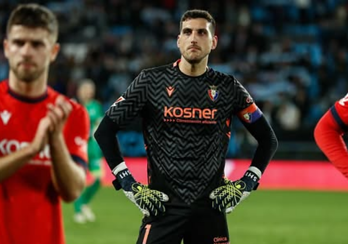 Sergio Herrera aclara el extraño objeto que enseñó al árbitro y que paró el Celta-Osasuna