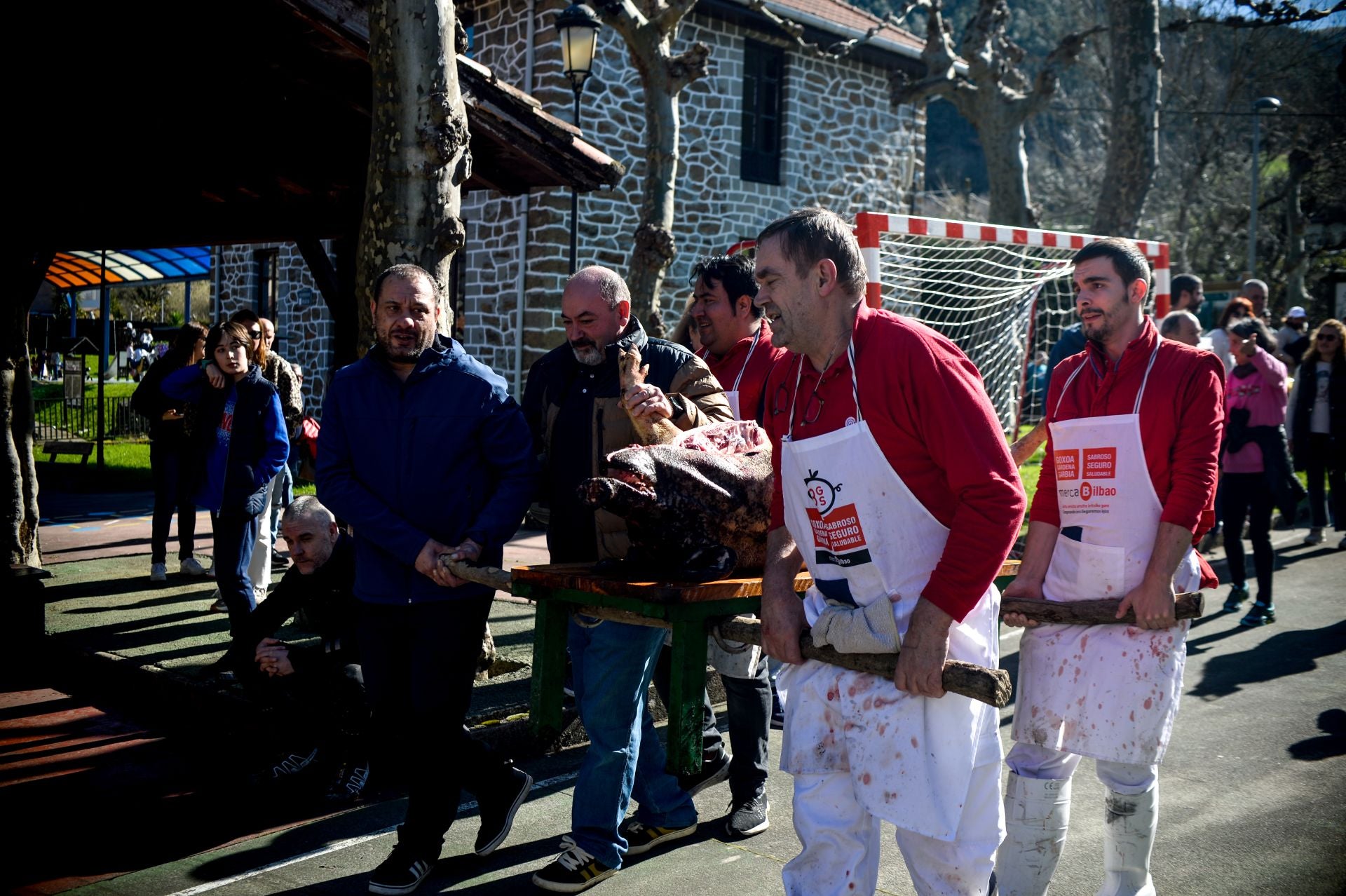 La Quadra sigue fiel a la matanza del cerdo