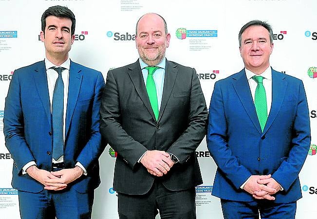 Jon Ansoleaga, Zigor Urkiola y Joseba San Nicolás.