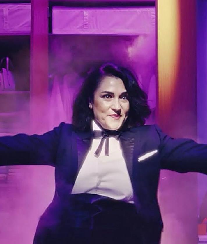 Imagen secundaria 2 - Elisabeth Ontoso, la actriz vizcaína que protagoniza el último anuncio de Ikea