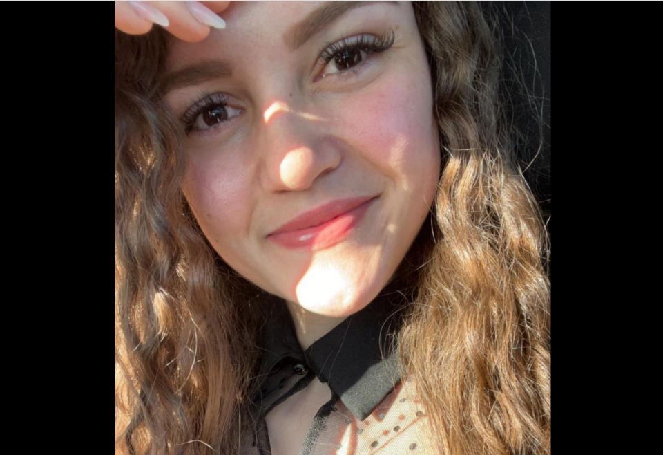 Muere la influencer María Eftimova tras caer 20 metros mientras escalaba en Gales