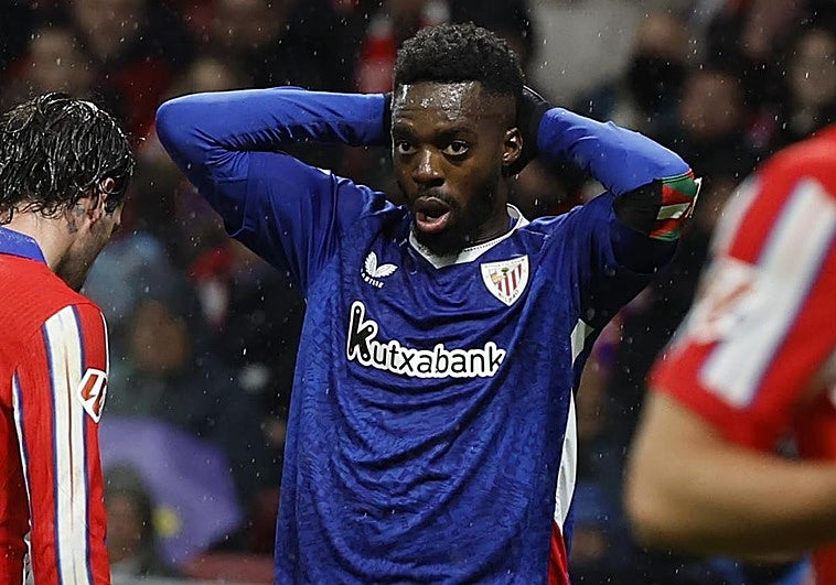 Iñaki se lamenta tras una ocasión fallada.