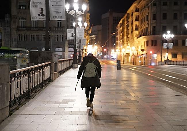 El puente de El Arenal a las cinco.