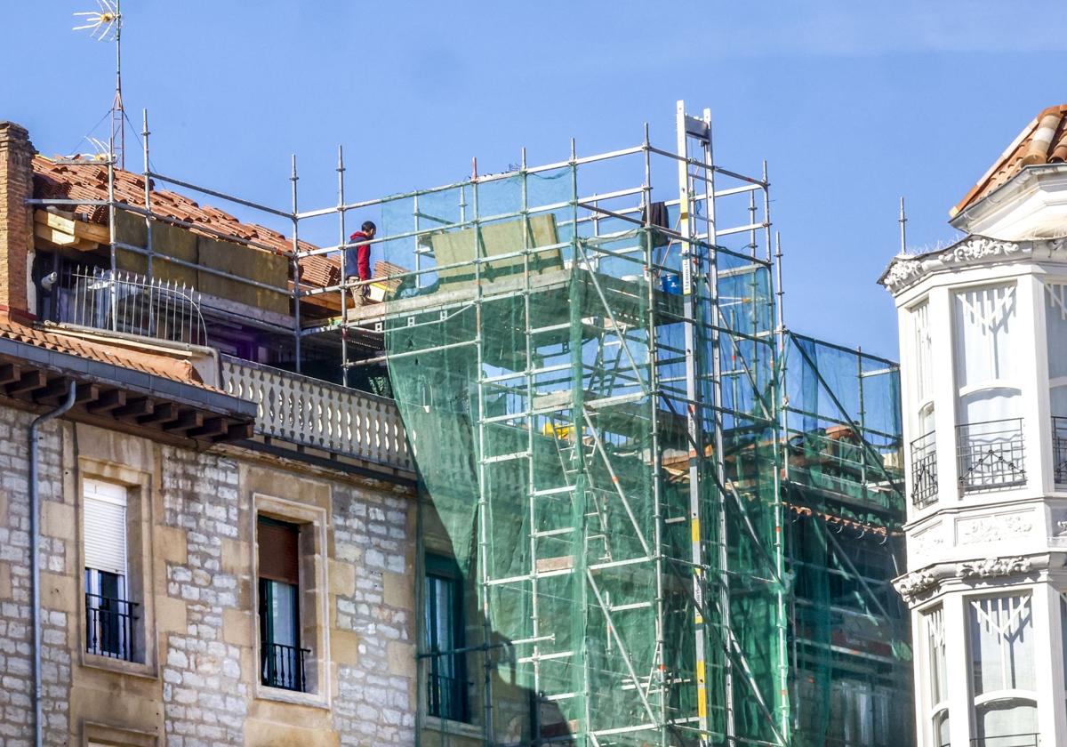 Tasas como la de basuras, la OTA o el Impuesto sobre Construcciones, Instalaciones y Obras han engrosado los ingresos del Consistorio