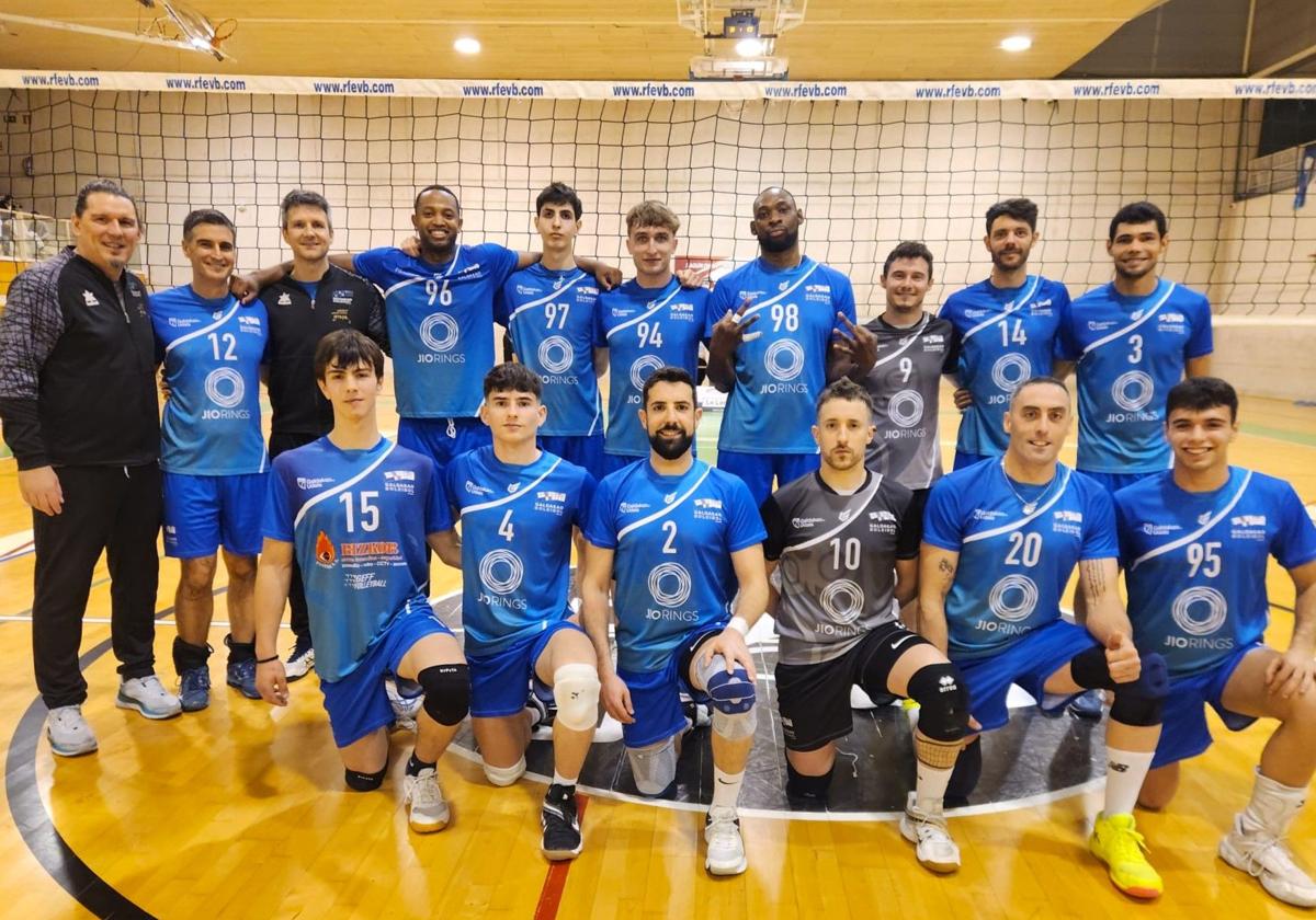 El equipo de voleibol de Galdakao pulveriza al Soria, uno de sus rivales directos