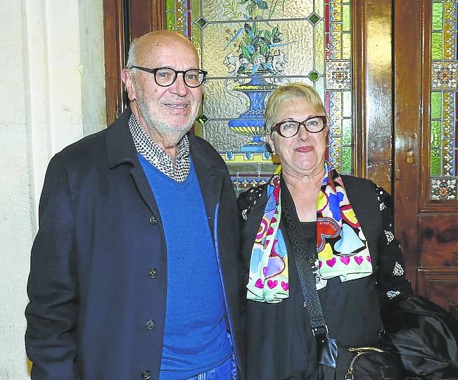 Alfredo Velasco y María del Carmen Marcos.