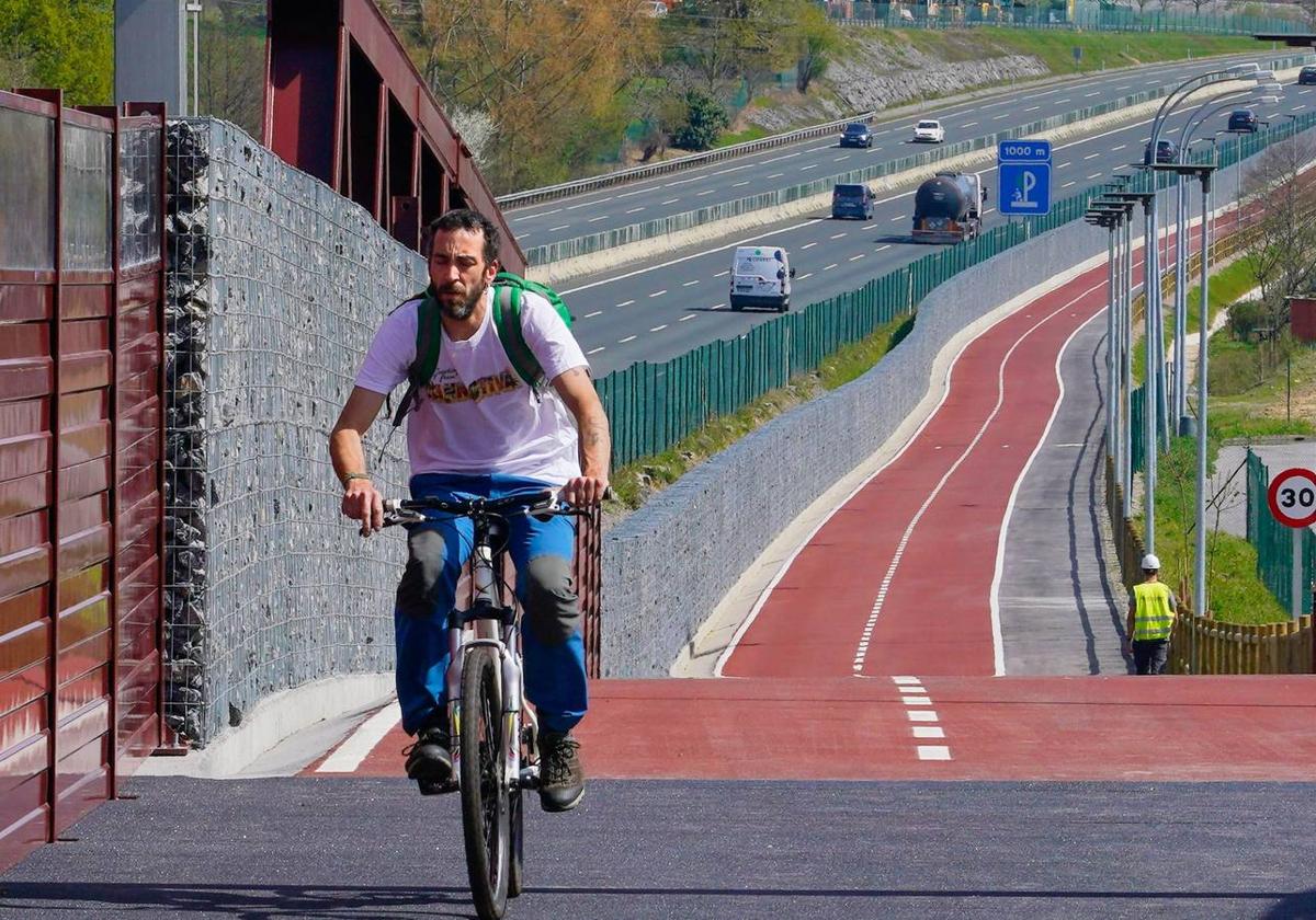 La Diputación anuncia las obras de dos tramos de bicipistas que costarán 27 millones
