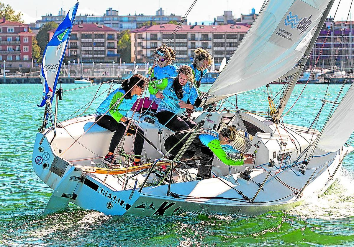 Destellos de la vela femenina