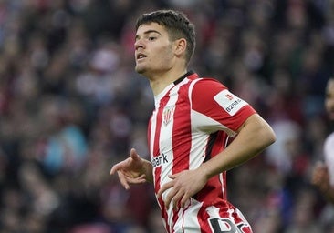 La primera titularidad de Canales, el talento que rechazó ofertas por seguir en el Athletic