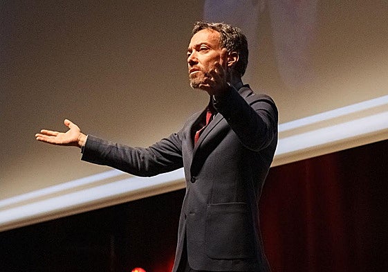 Fernando Bayón, vicedecano de Investigación de la Facultad de Ciencias Sociales de Deusto que durante años ha dirigido el Instituto de Estudios de Ocio.