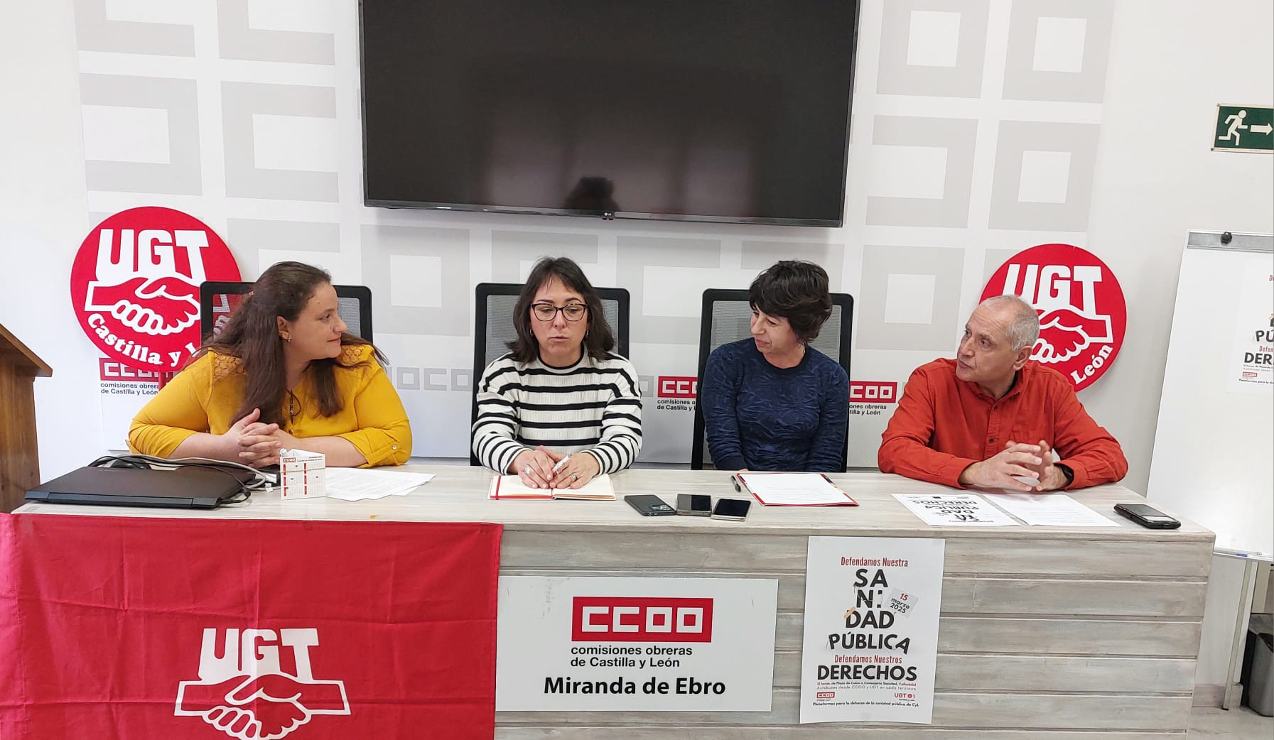 CCOO y UGT llaman a la movilización ciudadana en defensa de la sanidad.