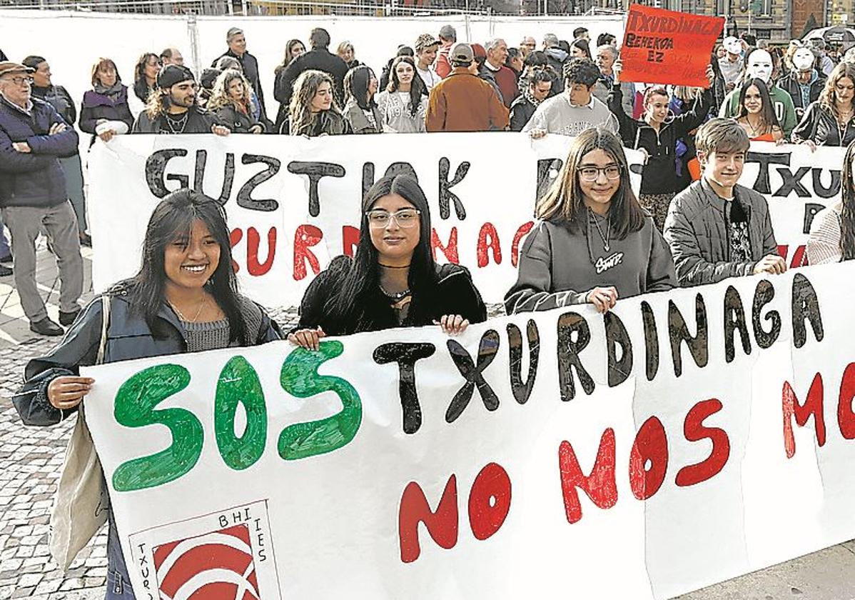 Educación mantendrá un año más la oferta de modelo A en el instituto de Txurdinaga