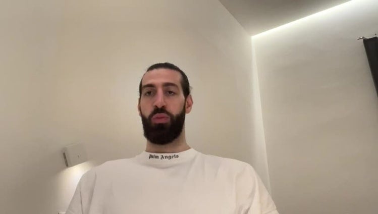 Shengelia felicita a Sedekerskis por sus diez años en el Baskonia