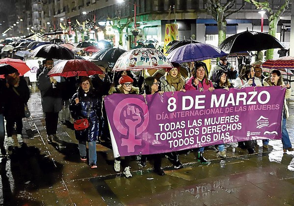 Igualdad habla de «éxito de participación y público» en las actividades del 8 M en Miranda