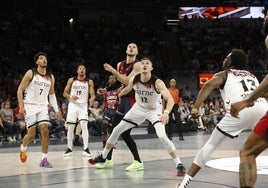 Frey, el mejor del Bilbao Basket en Vitoria