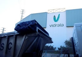 Fachada de la planta de Vidrala en Llodio.