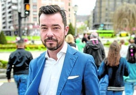 Ander Caballero, el pasado jueves en el centro de Bilbao.