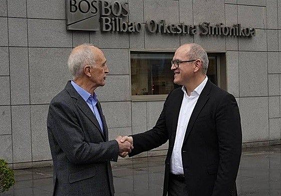 Ibon Aranbarri saluda a Iñigo Alberdi.