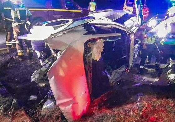Imagen de cómo quedó el vehículo siniestrado en Astudillo.