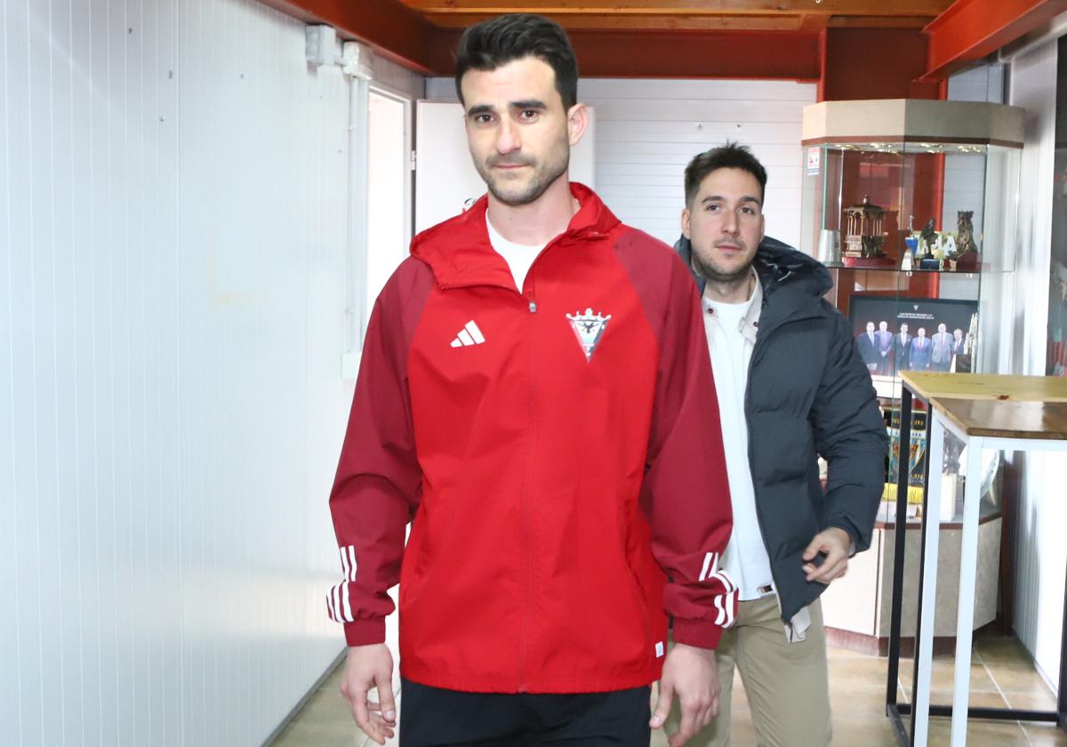 «La plantilla del Mirandés es la envidia de la categoría»