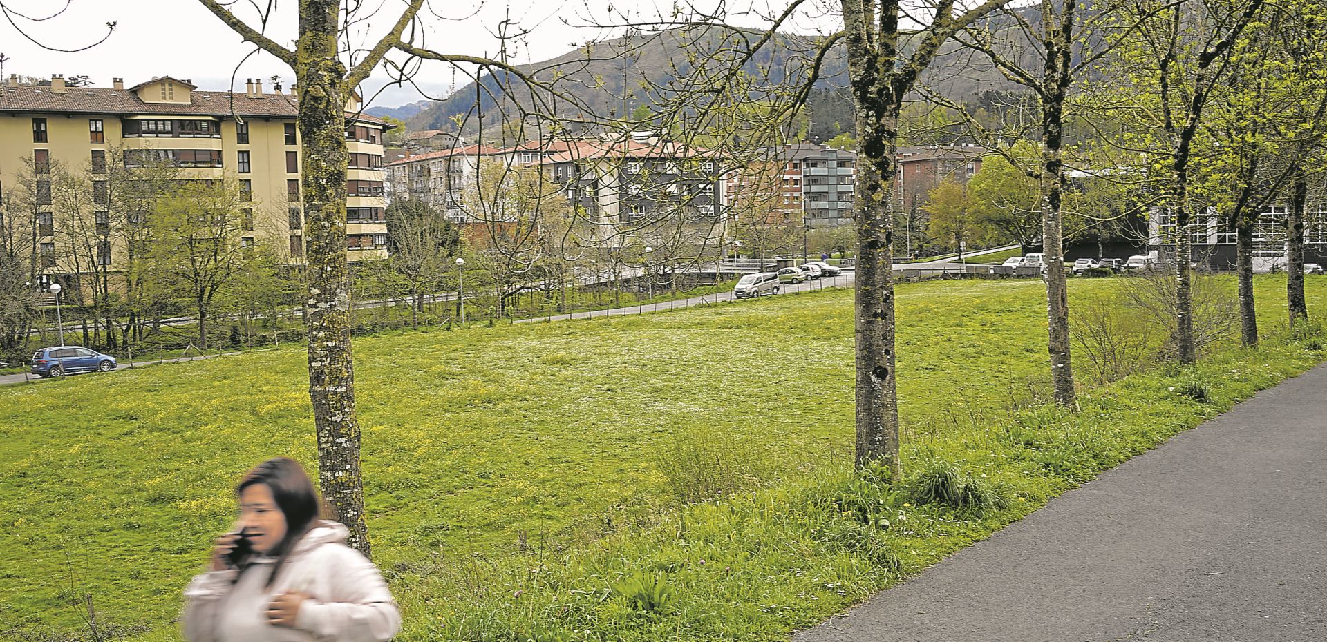 Uno de los suelos que todavía es propiedad de Esperanza y Compañía, que lleva 30 años en liquidación, se encuentra en una parcela urbana de Markina, muy cerca del centro de la localidad.