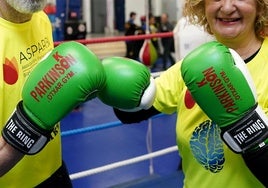 ¿Por qué una asociación vizcaína utiliza el boxeo como terapia contra el párkinson?