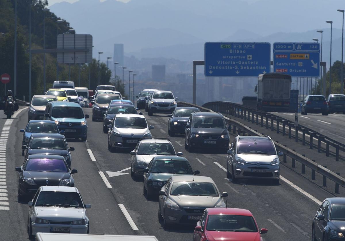 El importante aviso de la Guardia Civil sobre los triángulos de emergencia