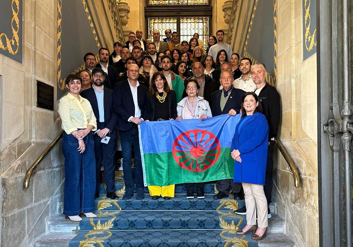 Los gitanos alaveses se reivindican: «Queremos ser uno más y entrar en política»