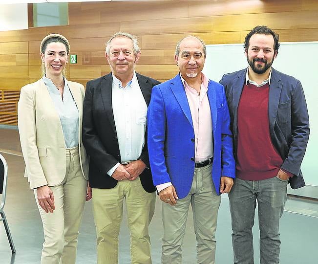 Cristina López, Jon Rotaetxe, Mitxel de Paz y Bruno Sans.
