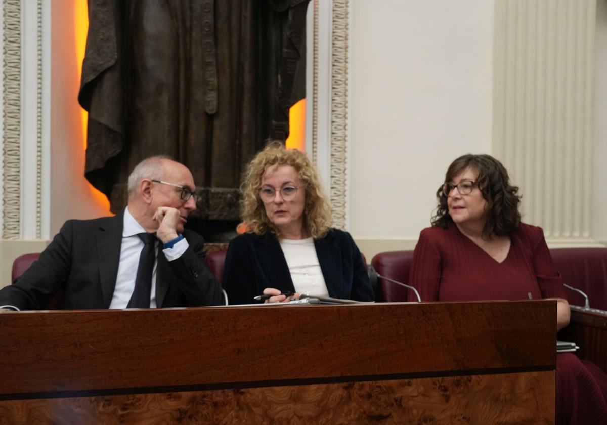 PNV, PSE y Podemos salvan la reforma fiscal pese a la presión de EH Bildu y PP