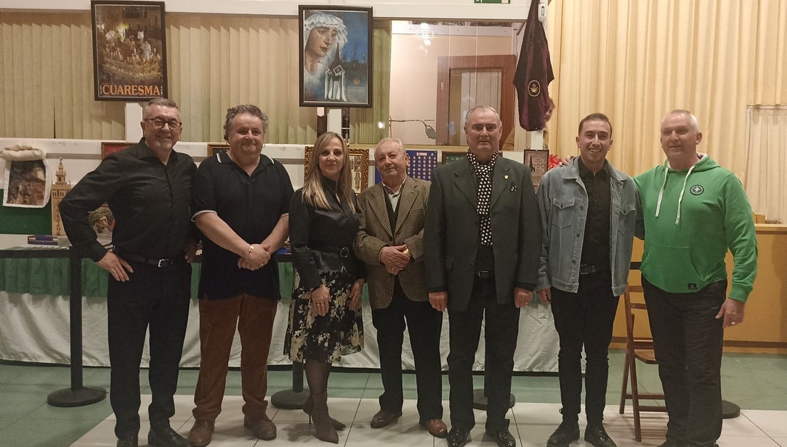 Paco Serrano, Juanma Morote, Mari Ángeles Medina, Diego Hernández, Raimundo Navarro, Imanol Martín y Francisco Jiménez.
