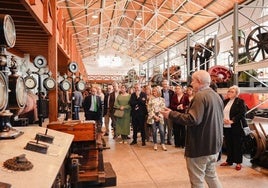 El nuevo espacio expositivo complementa los dos pabellones con objetos y maquinaria.