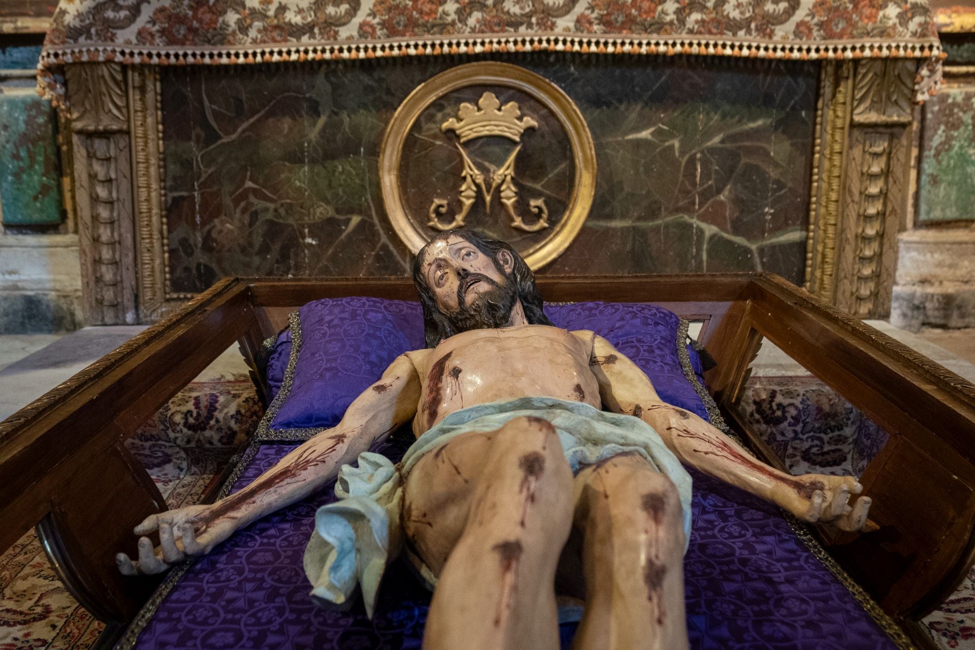 Del Cristo descendido a los Judas en llamas
