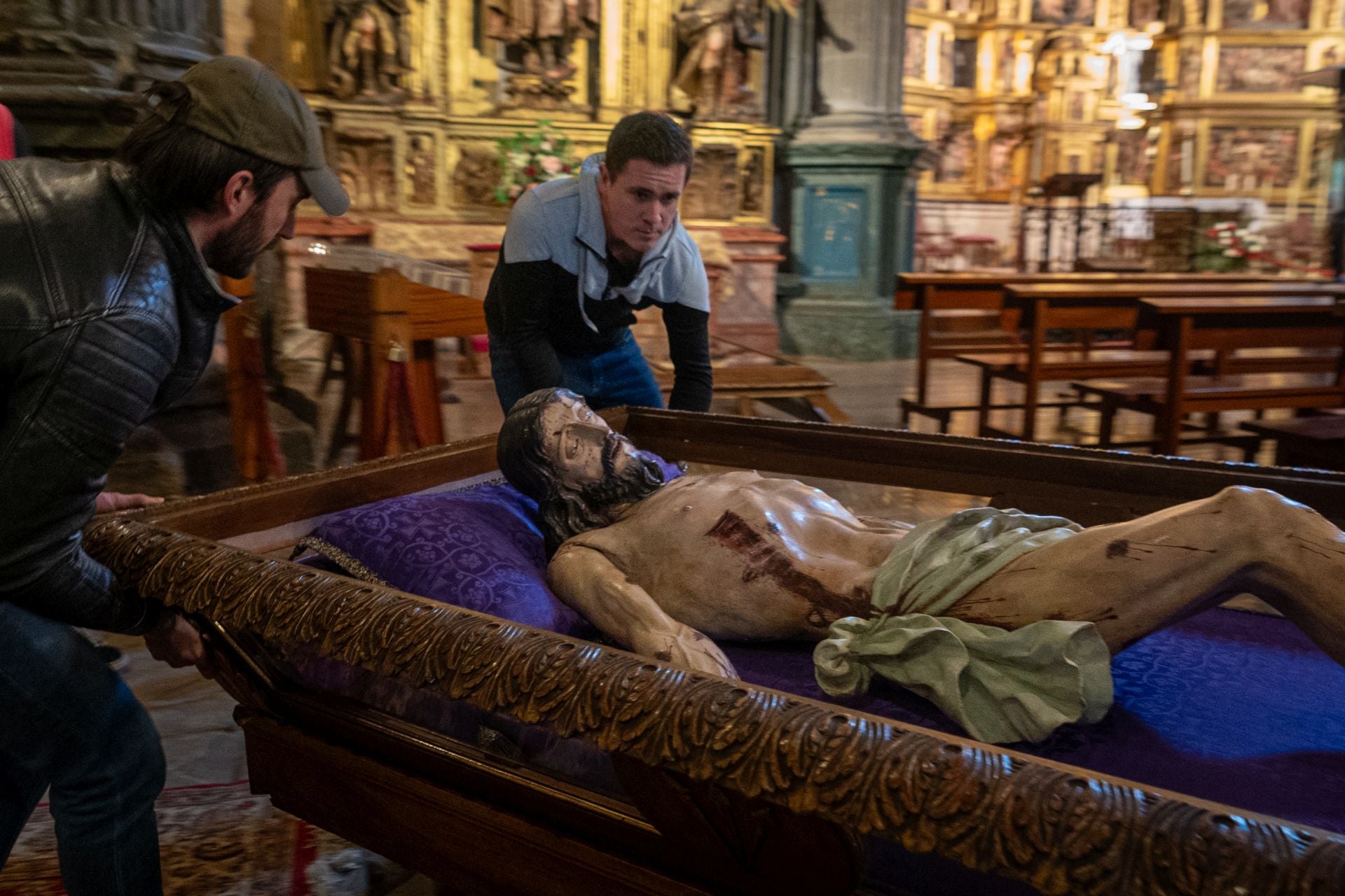 Del Cristo descendido a los Judas en llamas