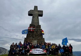 Imagen del homenaje en la batalla del monte Saibigain.